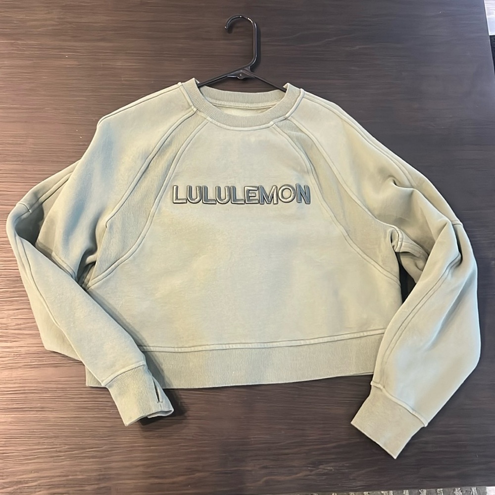 Scuba oversized pull over lululemon